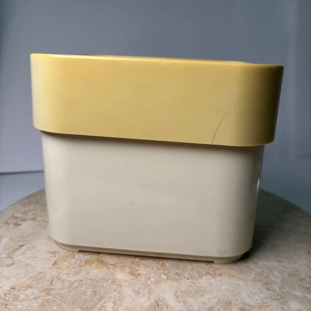 Terraillon Kitchen Scale Yellow Vintage French MCM Analog 2000g 4.5lb Plastic
